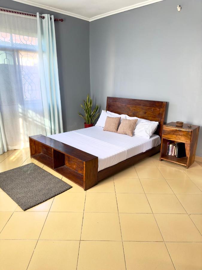 Sally'S Home-Near Jnia Airport Dar es Salaam Exterior foto
